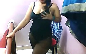 Fat bottomed indian strips and teases on webcam