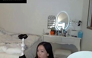 Sexy asian camgirl solo
