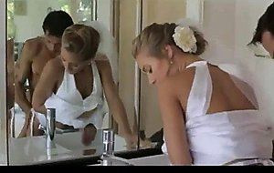Nicole aniston cheats in wedding day