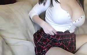 Cute teen babe rubs pussy on webcam