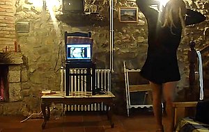 Amateur shemale dancing