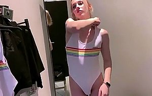 Sucked off a translady in a dressing room