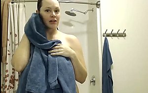 Pregnant cam girl in showering at home hd