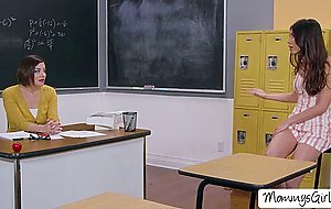 Teacher Sovereign licks her stepdaughter Gianna pussy in classroom
