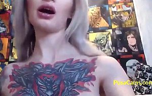 Young Amateur Girl with Tattoos Hot and Horny