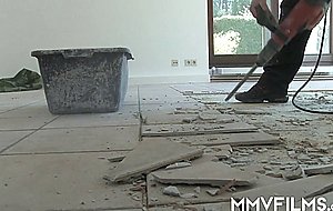 Mmv, the builders bitch