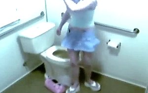 Masturbation sur le wc