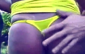Dude is happy with latina tranny skilful riding outdoor
