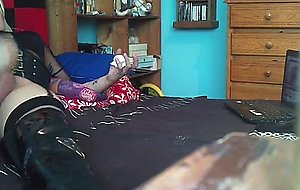 Solo masturbation in hight boots and stockings