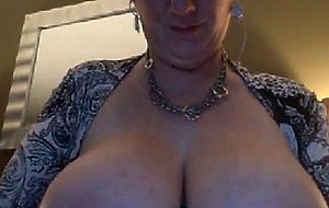 Married Older Woman With Great Tits.