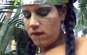 Dude fucks tranny aborigen outdoor