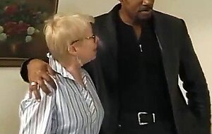 Granny with black cock