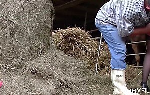Mmvfilms, amateur, laid amongst the hay