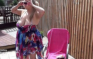 Big bouncing boobies, voluptuous bbw sunbathing