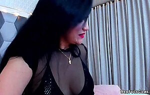 Anal masturbation of MILF Latina on webcam