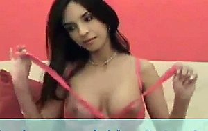 Gorgeous girl little hairy pussy play with toys on webc