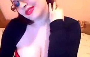 Amateur showing big tits on webcam
