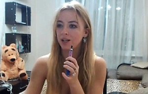 Big breasted shaved blonde shakes her money makers